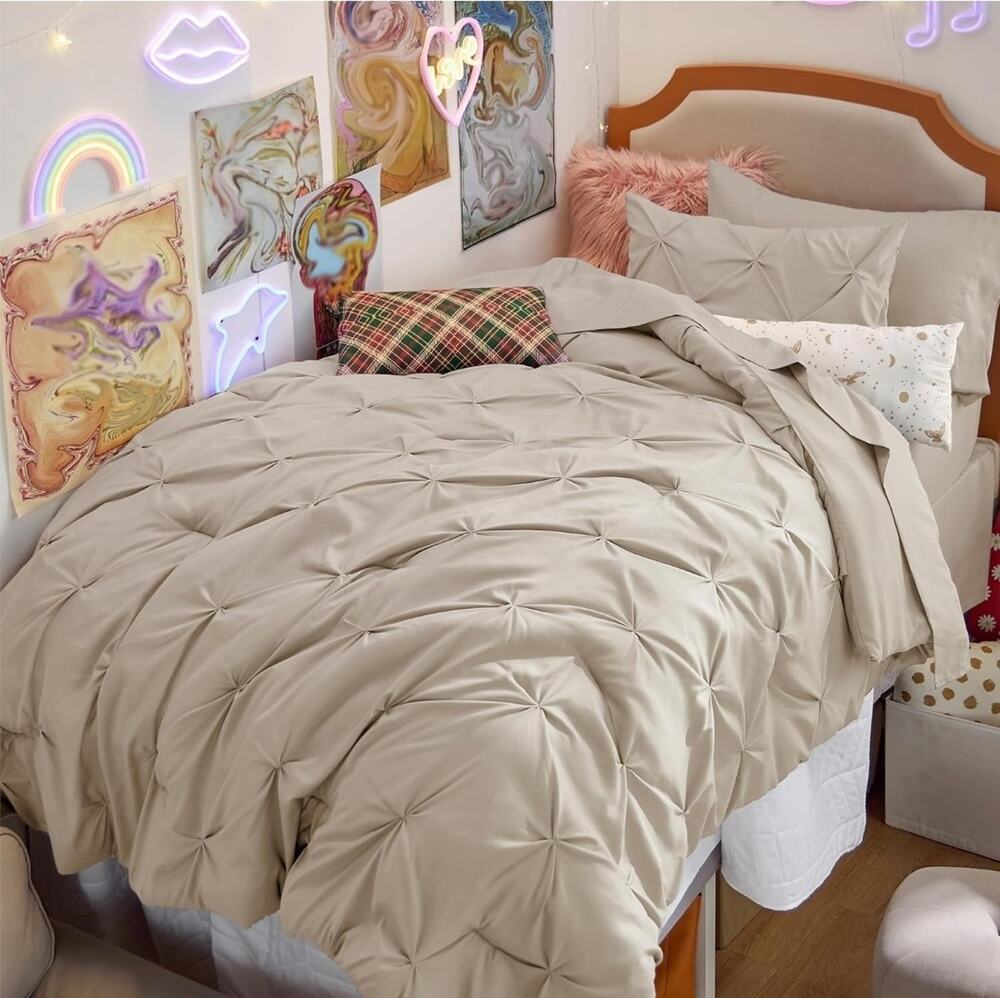 Bedsure Twin XL Comforter Set Beige Pinch Pleat 5pc Dorm Bed in a Bag NEW